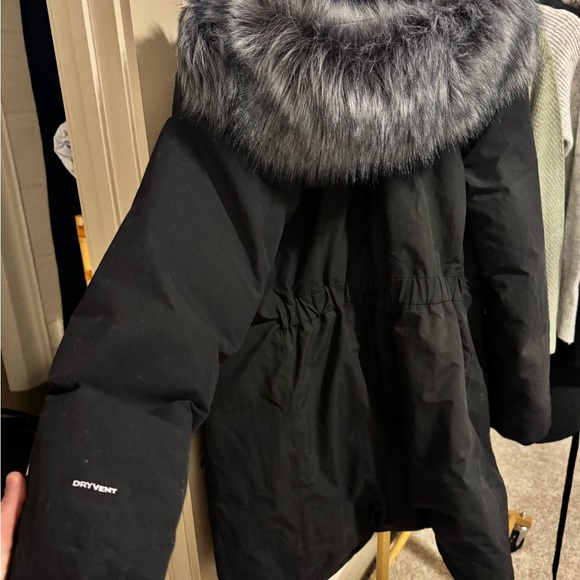 The North Face Women's Black Parka with Fur Hood - Picture 7 of 7